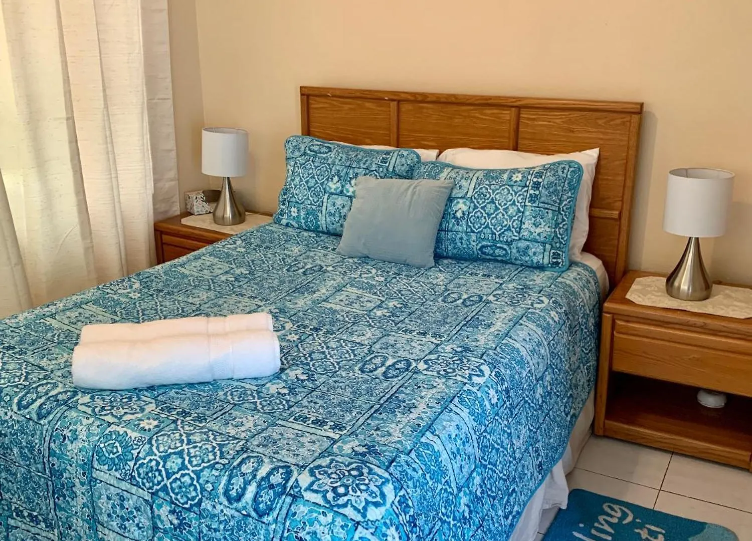 3 Suites At Blue Pavilion - 3 Kitchens - Steps To Beach - Car, Value, Service West Bay